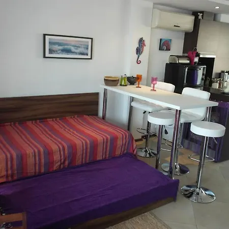 Cozy In Apartment Balchik